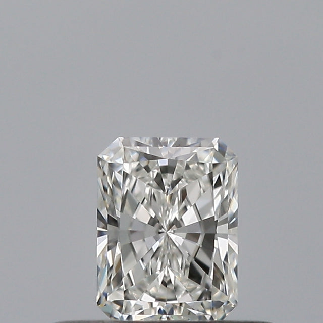 0.30 carat Radiant diamond G IF 