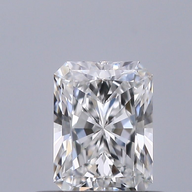 0.47 carat Radiant diamond E VVS1 