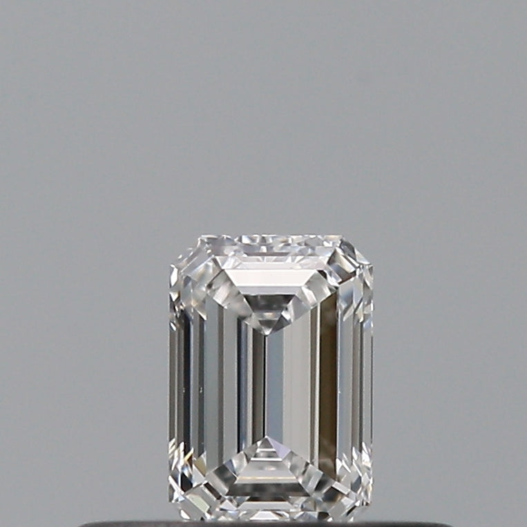 0.23 carat Emerald diamond E  VS2