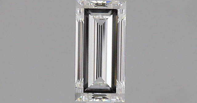 0.70 carat Baguette diamond E IF 