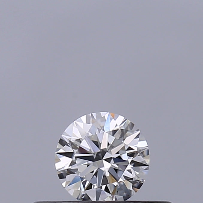 0.19 carat Round diamond E VVS2 Excellent