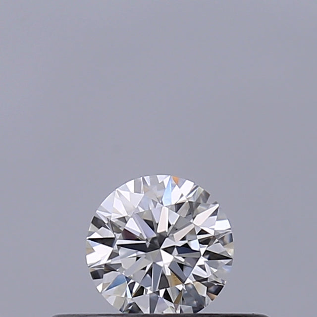 0.19 carat Round diamond E VVS2 Excellent