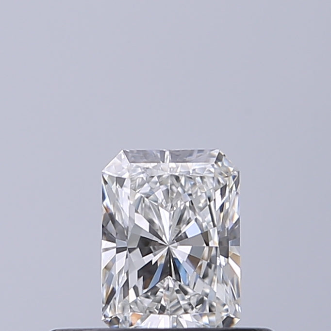 0.30 carat Radiant diamond E IF 