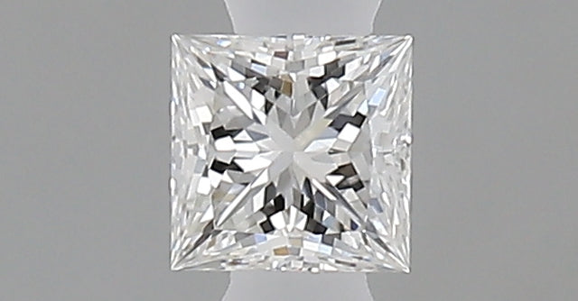 0.23 carat Princess diamond F VVS1 