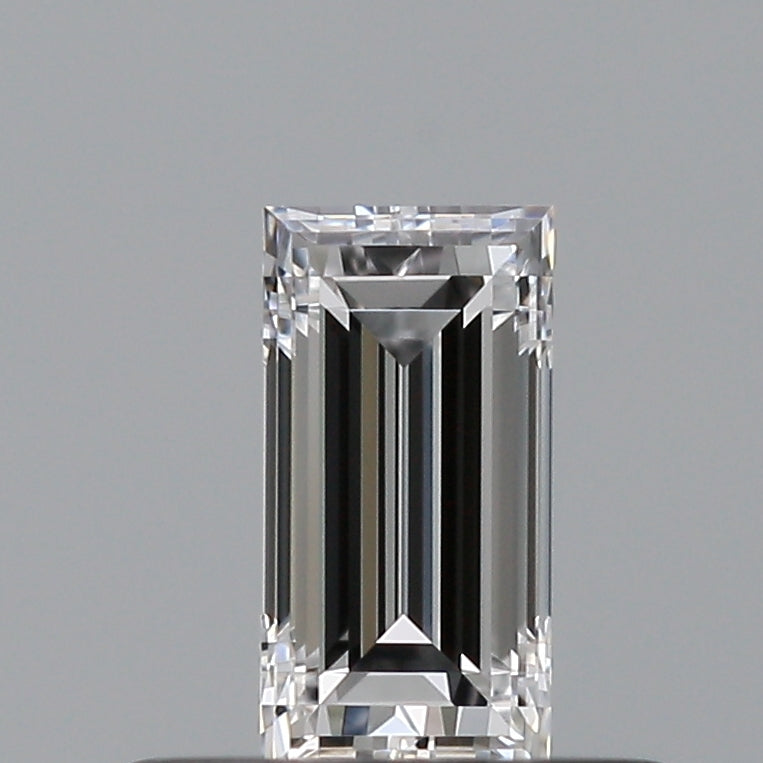 0.32 carat Baguette diamond D  VVS1