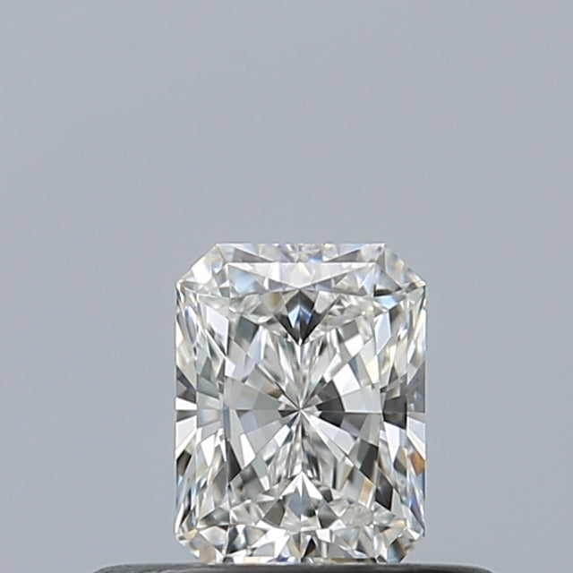 0.30 carat Radiant diamond F IF 