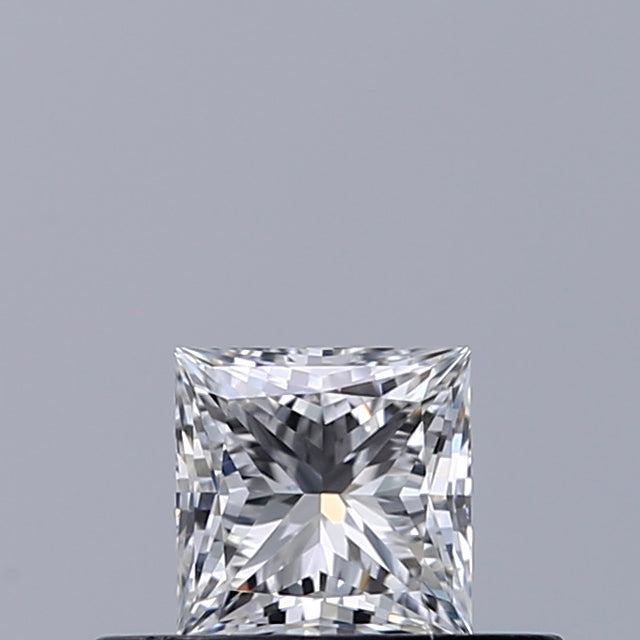 0.32 carat Princess diamond G VVS1 