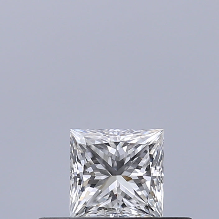 0.23 carat Princess diamond E VVS1 