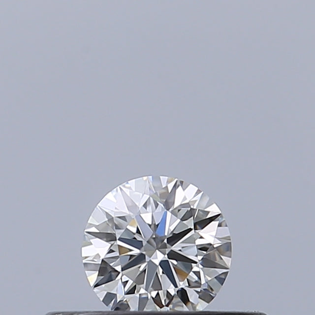 0.19 carat Round diamond F VVS2 Excellent