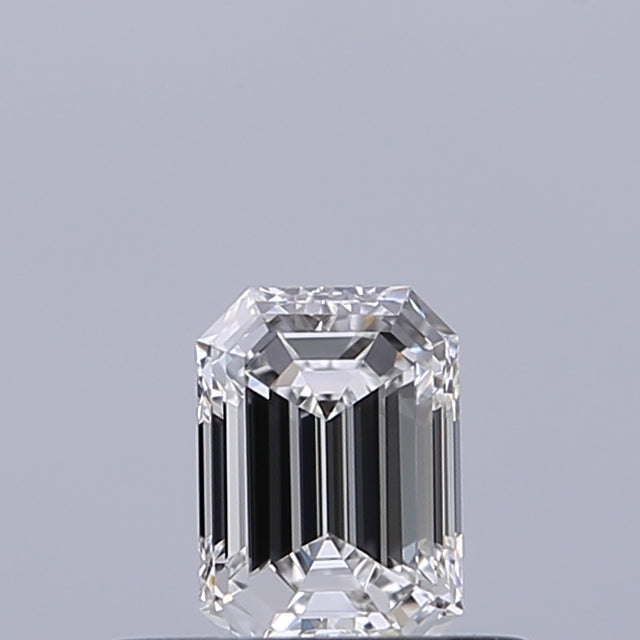 0.31 carat Emerald diamond E IF 
