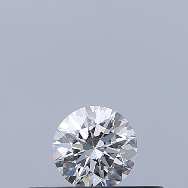 0.18 carat Round diamond E VVS2 Excellent
