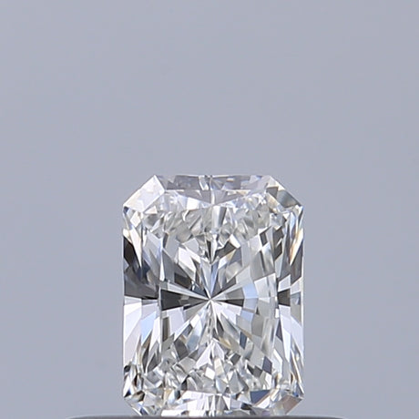 0.30 carat Radiant diamond E VVS2 