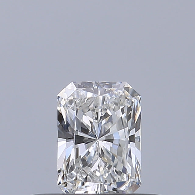 0.30 carat Radiant diamond E VVS2 