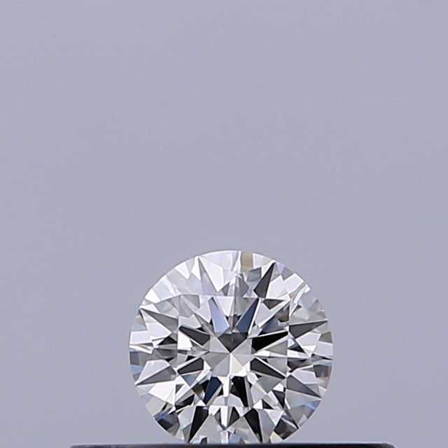 0.18 carat Round diamond F VVS2 Excellent