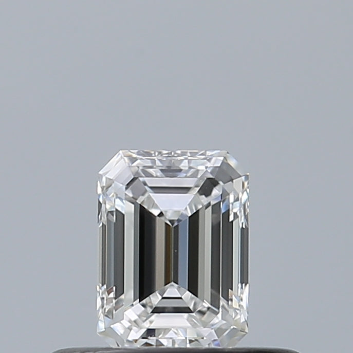 0.30 carat Emerald diamond D VVS2 