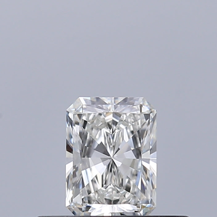 0.30 carat Radiant diamond G VVS1 