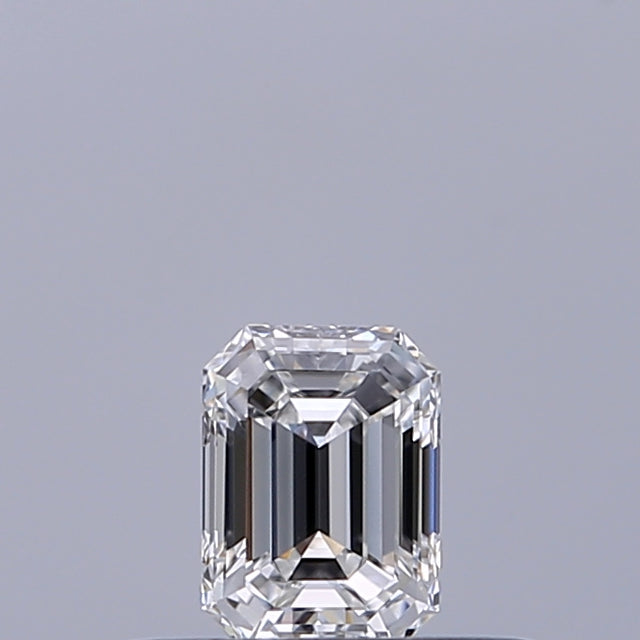 0.23 carat Emerald diamond E VVS1 