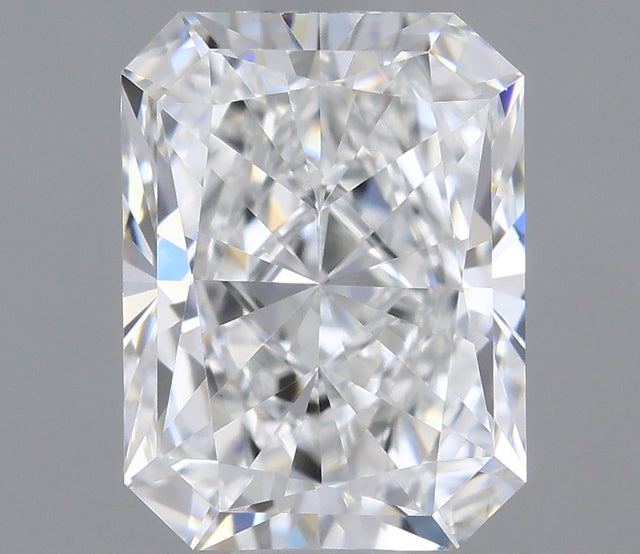 0.70 carat Radiant diamond F VVS1 
