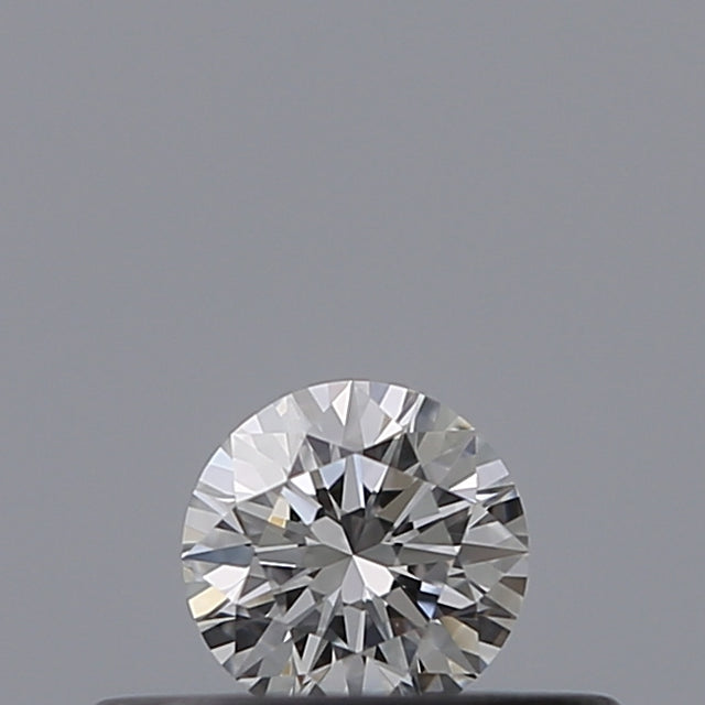 0.18 carat Round diamond E VVS2 Excellent
