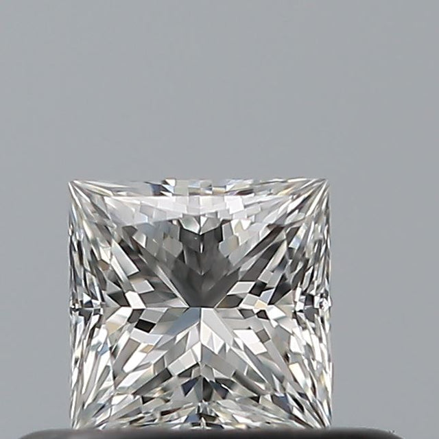 0.30 carat Princess diamond G VVS2 