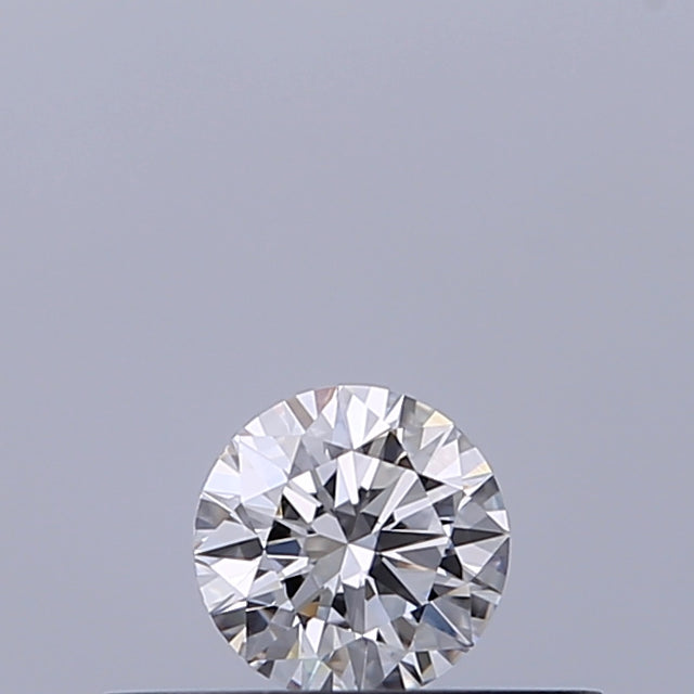 0.18 carat Round diamond E IF Excellent