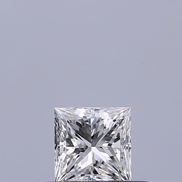 0.24 carat Princess diamond E VVS2 