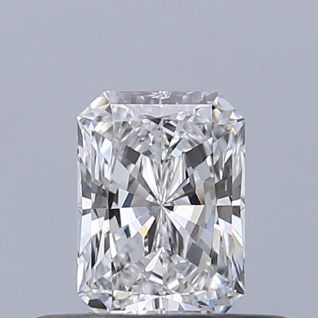 0.32 carat Radiant diamond D VVS1 