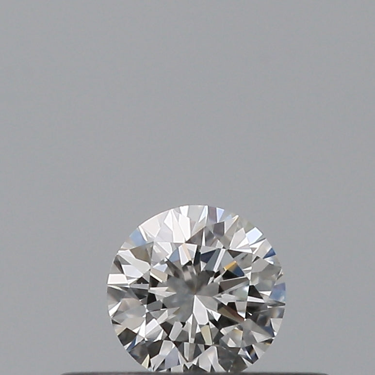 0.18 carat Round diamond F  VVS1 Very good