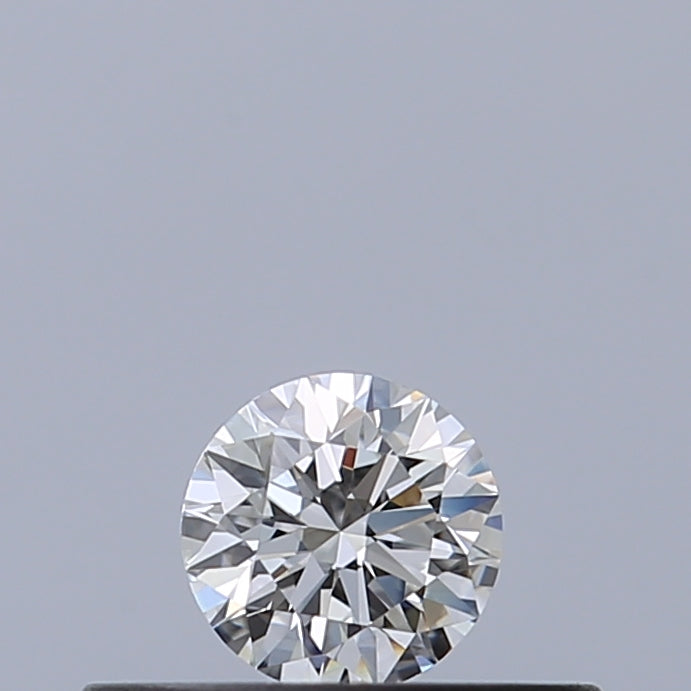 0.18 carat Round diamond F VVS1 Excellent