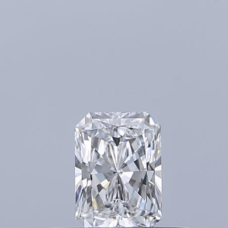 0.23 carat Radiant diamond D VVS1 