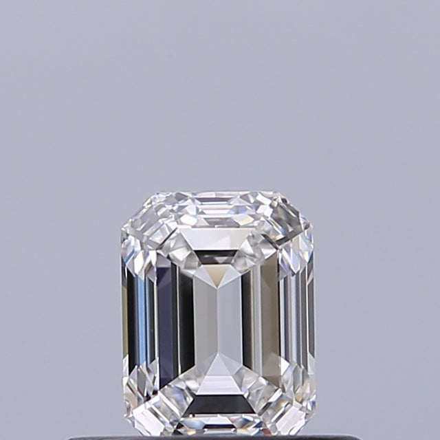 0.40 carat Emerald diamond G VVS1 
