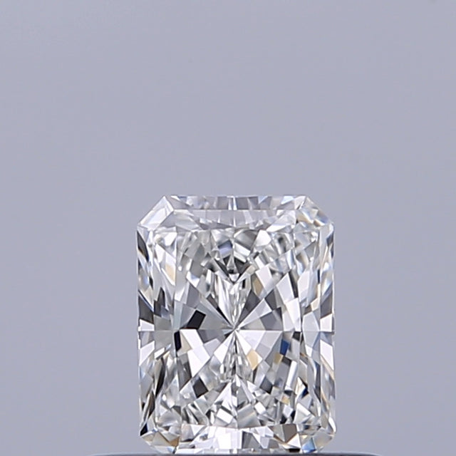 0.33 carat Radiant diamond E VVS1 