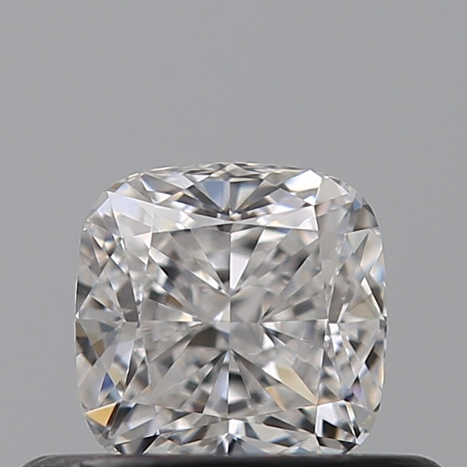 0.45 carat Cushion diamond E  VS1