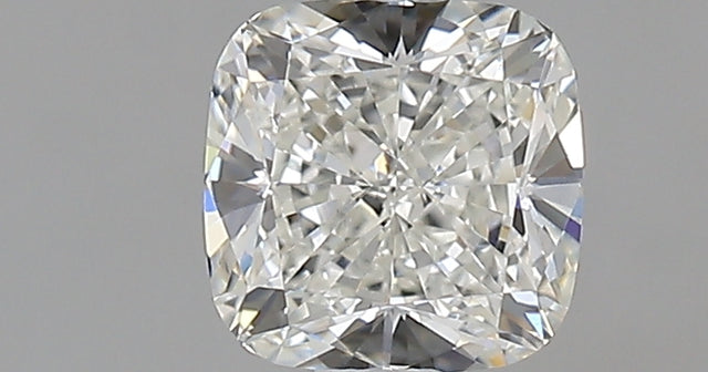 0.81 carat Cushion diamond H VVS2 