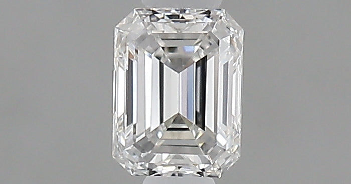 0.30 carat Emerald diamond E  VS1