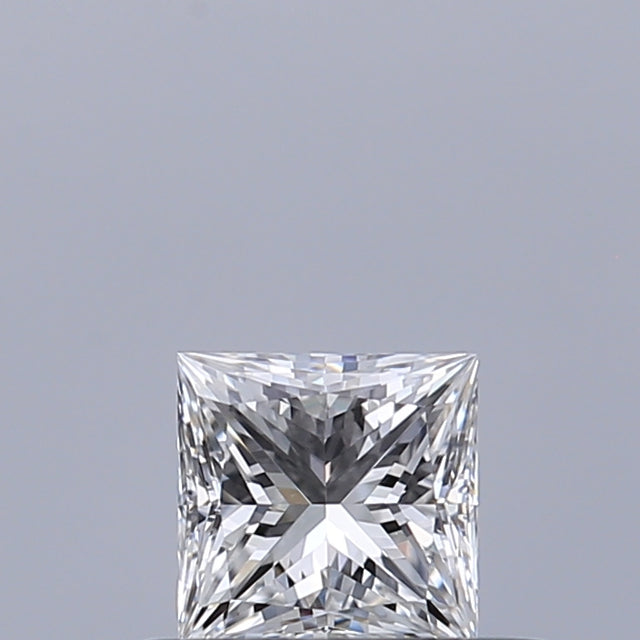 0.32 carat Princess diamond D VVS2 