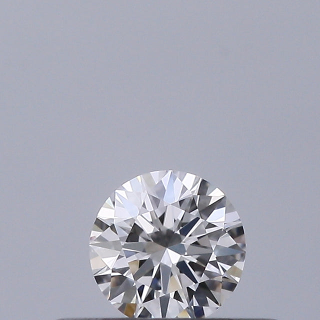 0.19 carat Round diamond E IF Excellent
