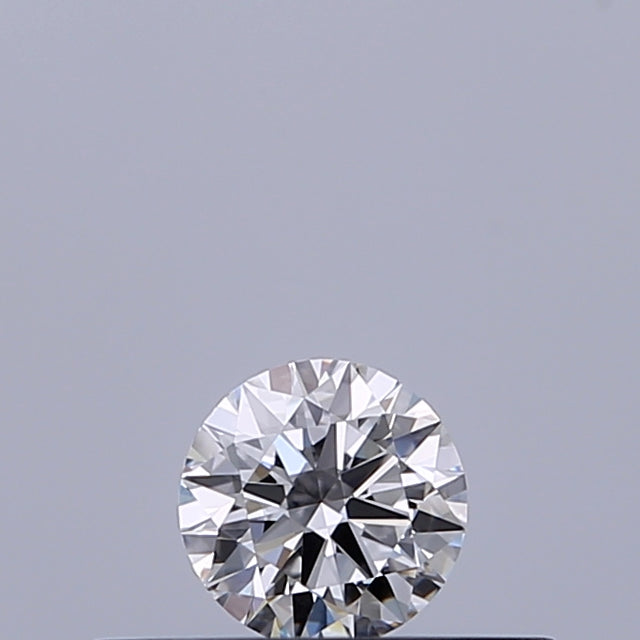 0.18 carat Round diamond D VVS2 Excellent