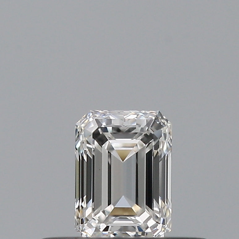 0.25 carat Emerald diamond F  VS1