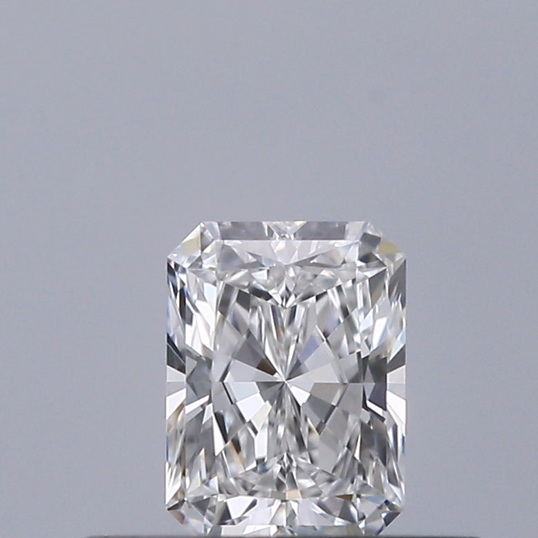 0.31 carat Radiant diamond E VVS1 