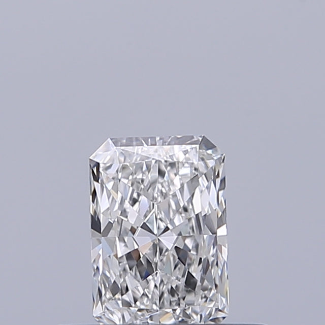 0.31 carat Radiant diamond E VVS1 