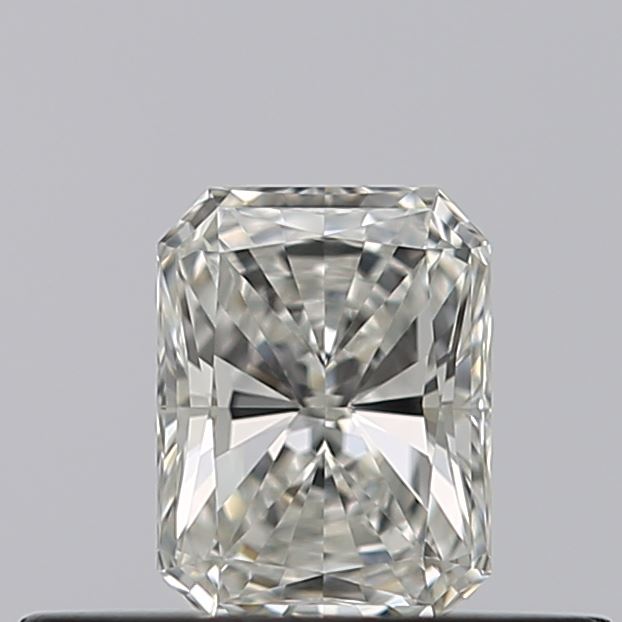 0.28 carat Radiant diamond F VVS1 