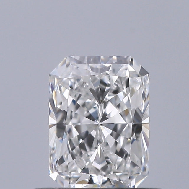 0.50 carat Radiant diamond E VVS1 