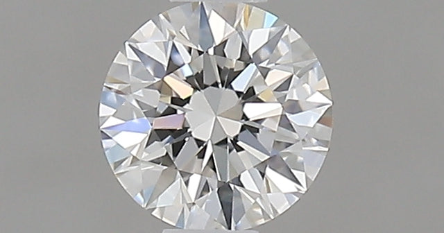 0.39 carat Round diamond E VVS1 Excellent