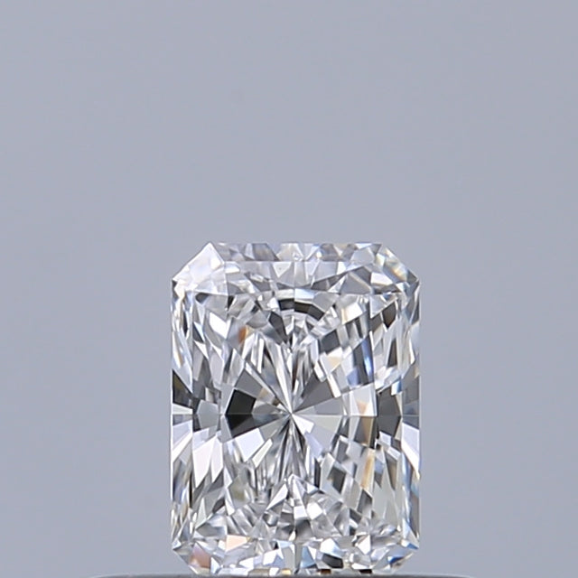 0.30 carat Radiant diamond D IF 