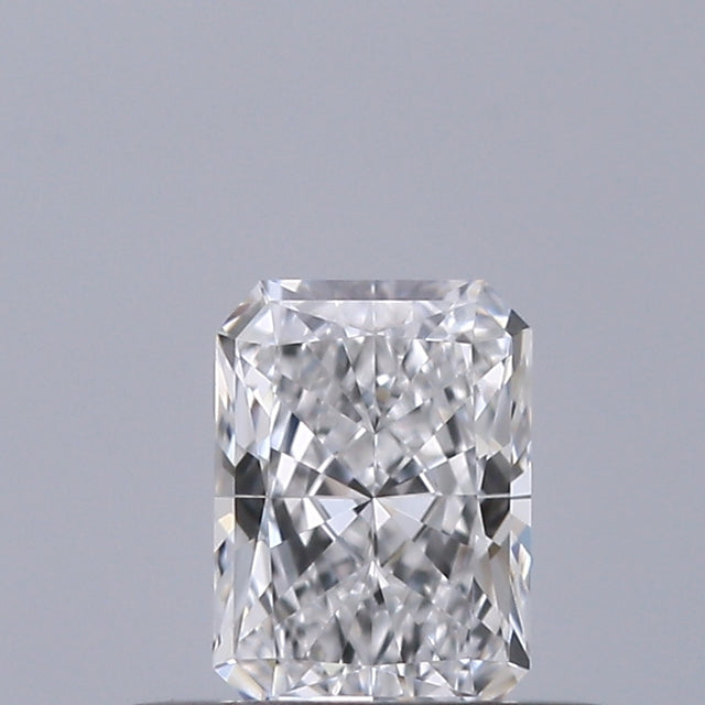 0.31 carat Radiant diamond D IF 