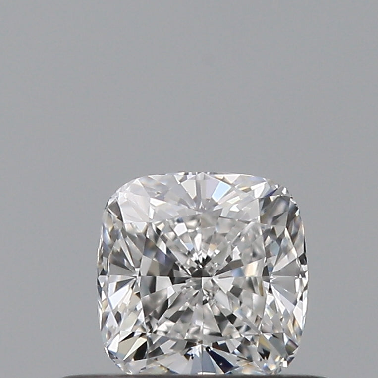 0.40 carat Cushion diamond E  VVS1