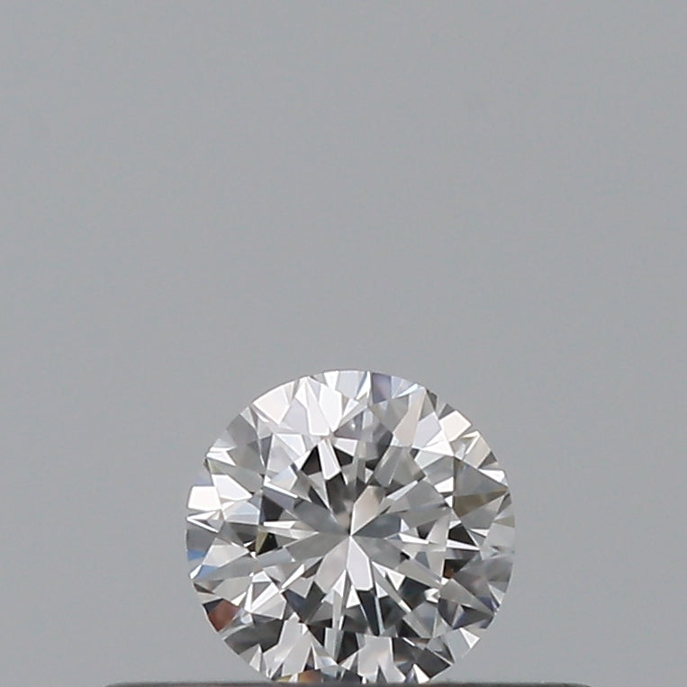 0.18 carat Round diamond D  VVS1 Very good