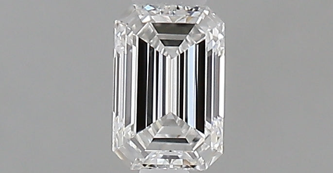 0.23 carat Emerald diamond D  VS1