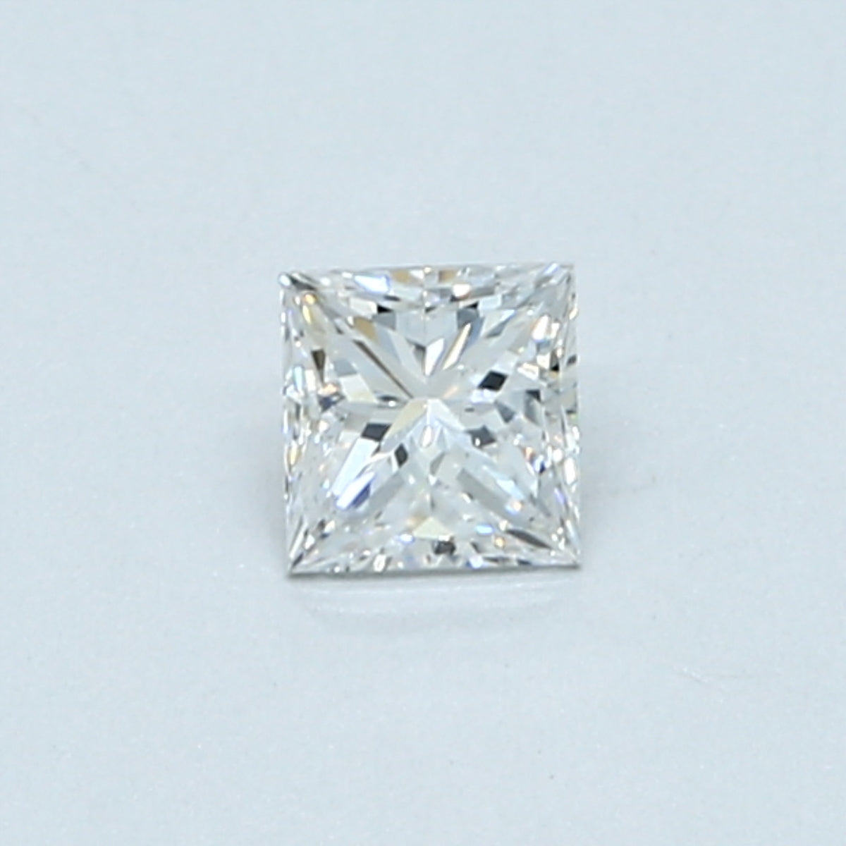 0.3 carat Princess diamond D  SI1